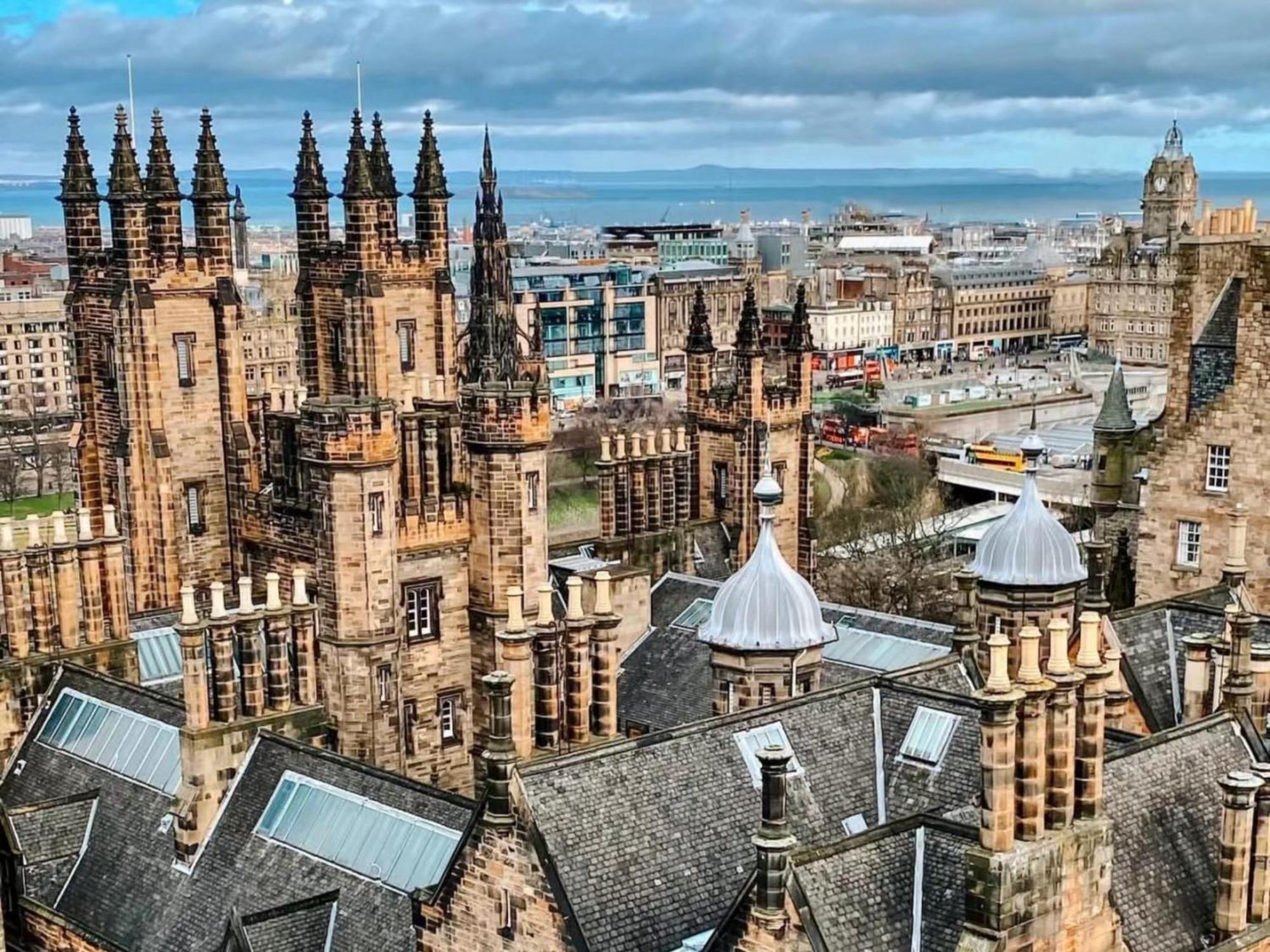 E'Holidays Edinburgh Exterior photo
